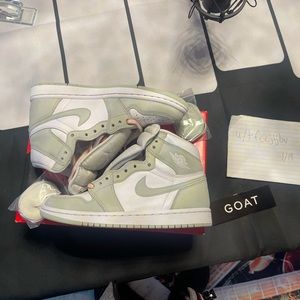 Air Jordan 1 Retro High OG ‘Seafoam’